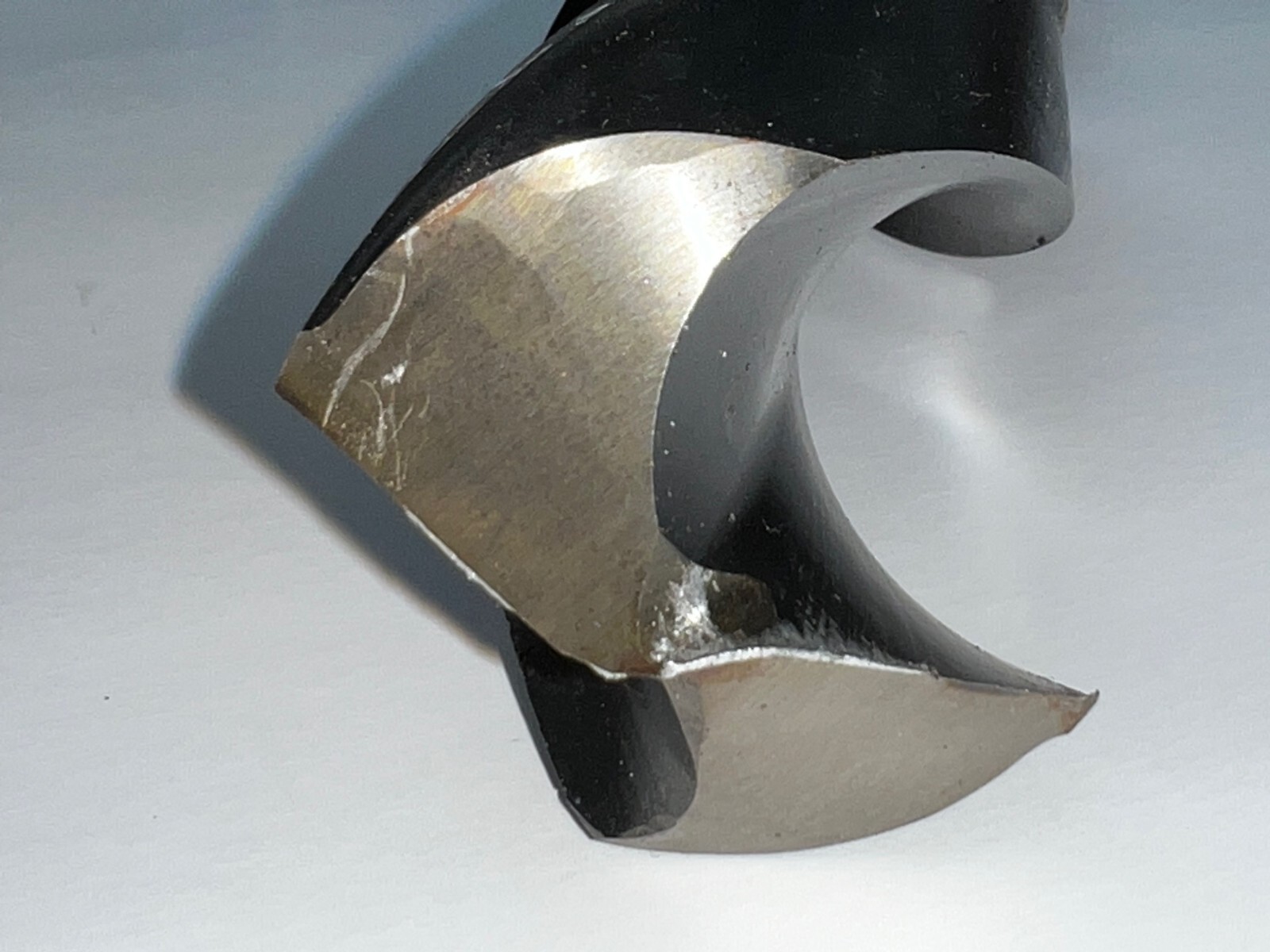 CLEVELAND MORSE TAPER SHANK DRILL BIT MT4 1-7/8″ CUT 10-1/2″ LOC 16-1/4″ OAL