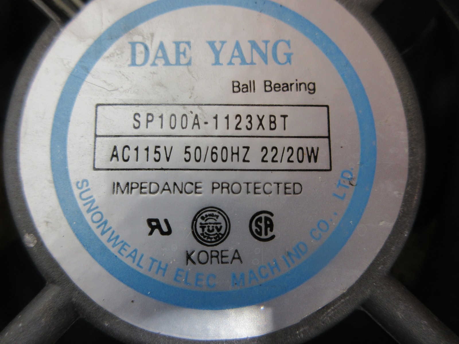 1997 DAEWOO PUMA 6G CNC LATHE DAE YANG SP100A-1123XBT FAN LOT OF 4 PIECES