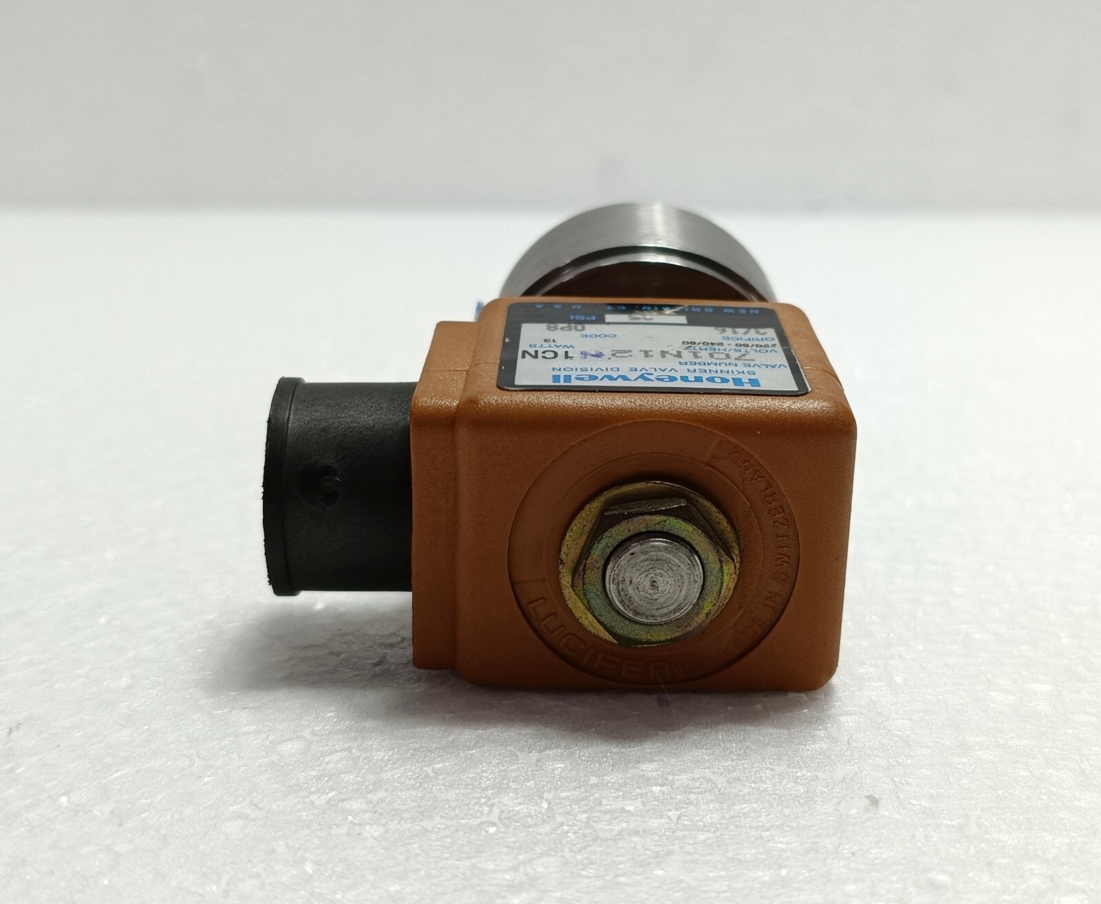 Honeywell Skinner Valve 701N12’N’1CN 220V 240V 13W 3/16″ Orifice | New Surplus