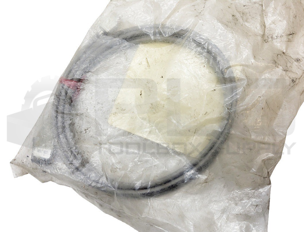 SEALED NEW ALLEN BRADLEY 1747-C10 /B COMMUNICATION CABLE 2M *READ*