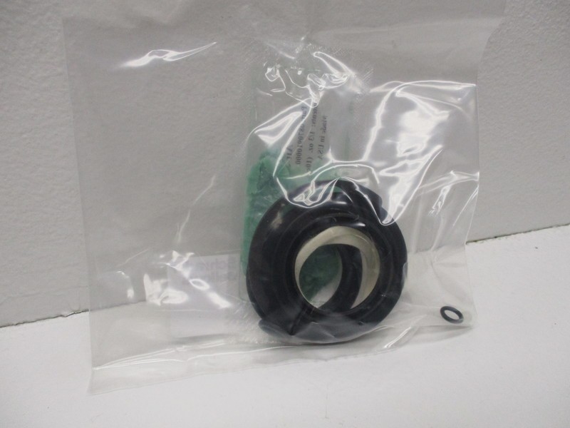 SCHRADER 190428001 NSNP IN BOX