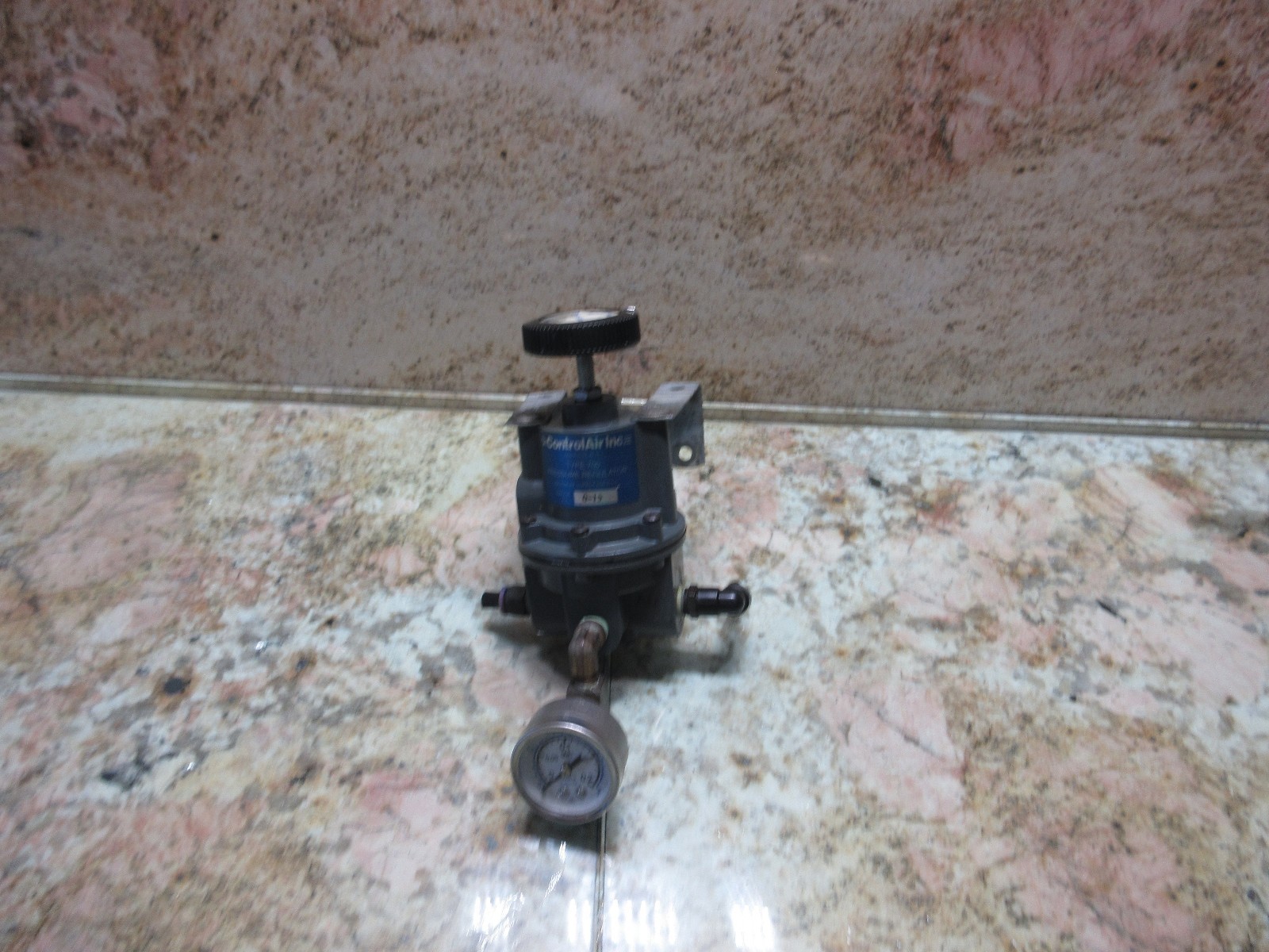 CONTROL AIR INC TYPE 700 PRESSURE REGULATOR 0-15 TONGIL SAEILO MACH 3 CNC MILL