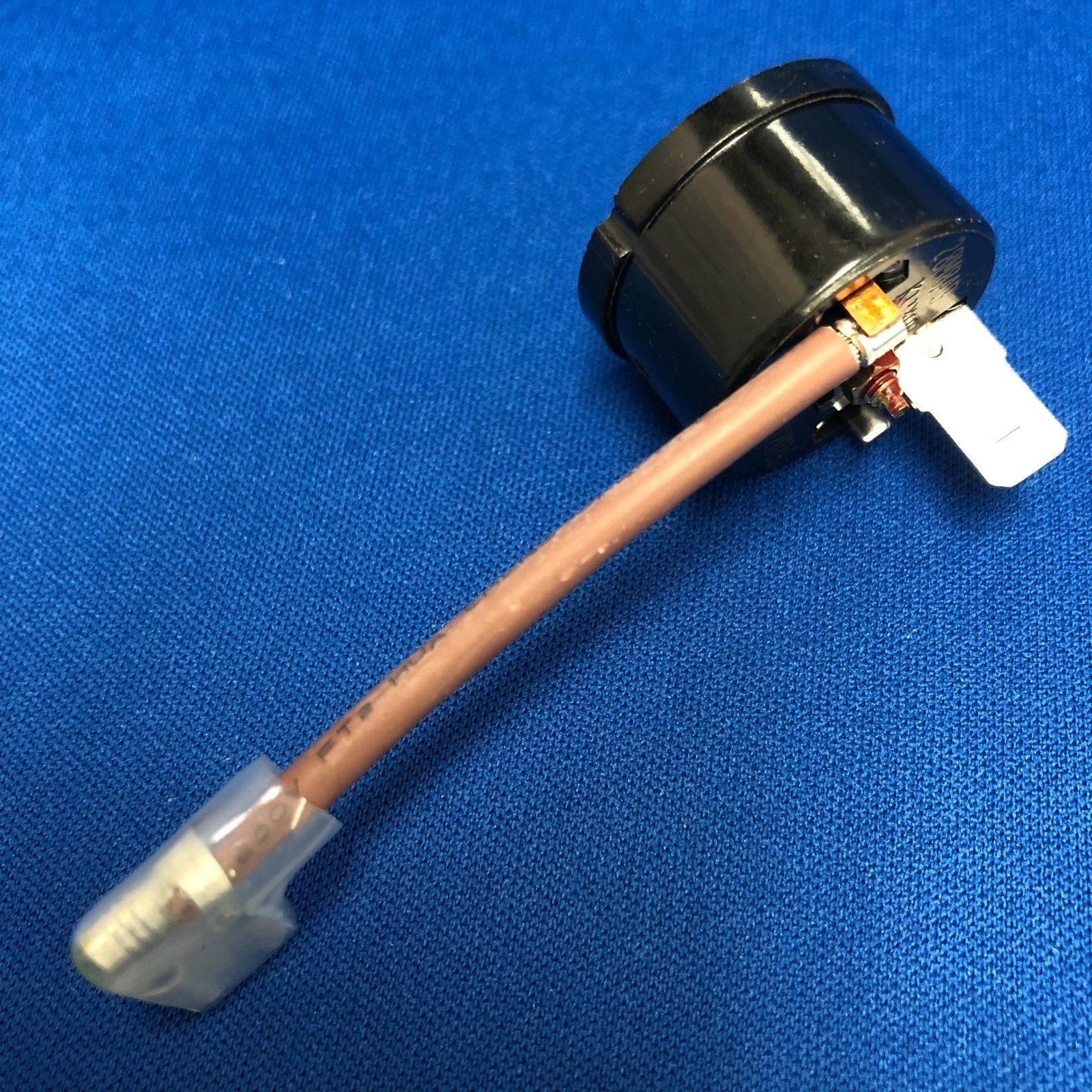 MRA-12105-12026 Overload – Motor Protector Sensor Carrier: 16B009N30 (Klixon)
