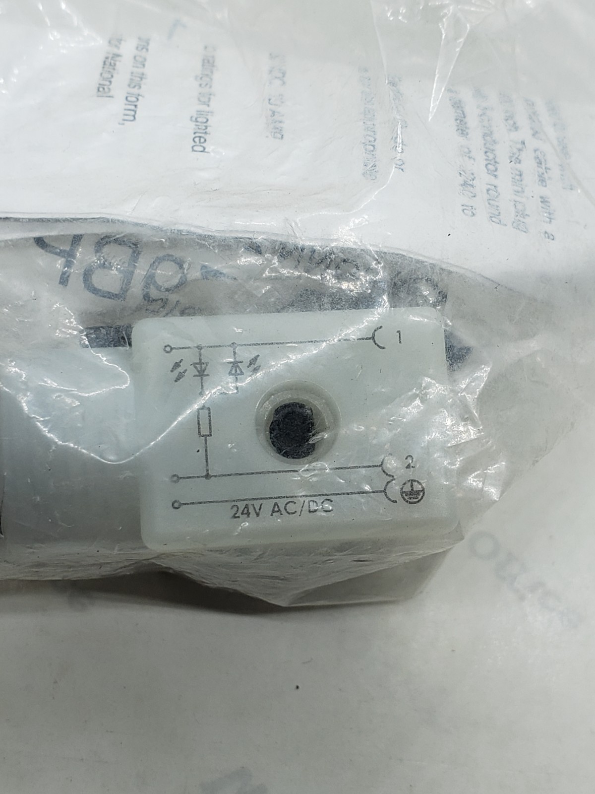 PARKER PS243079BP SOLENOID CONNECTOR 3 PIN 24V AC/DC, NIB