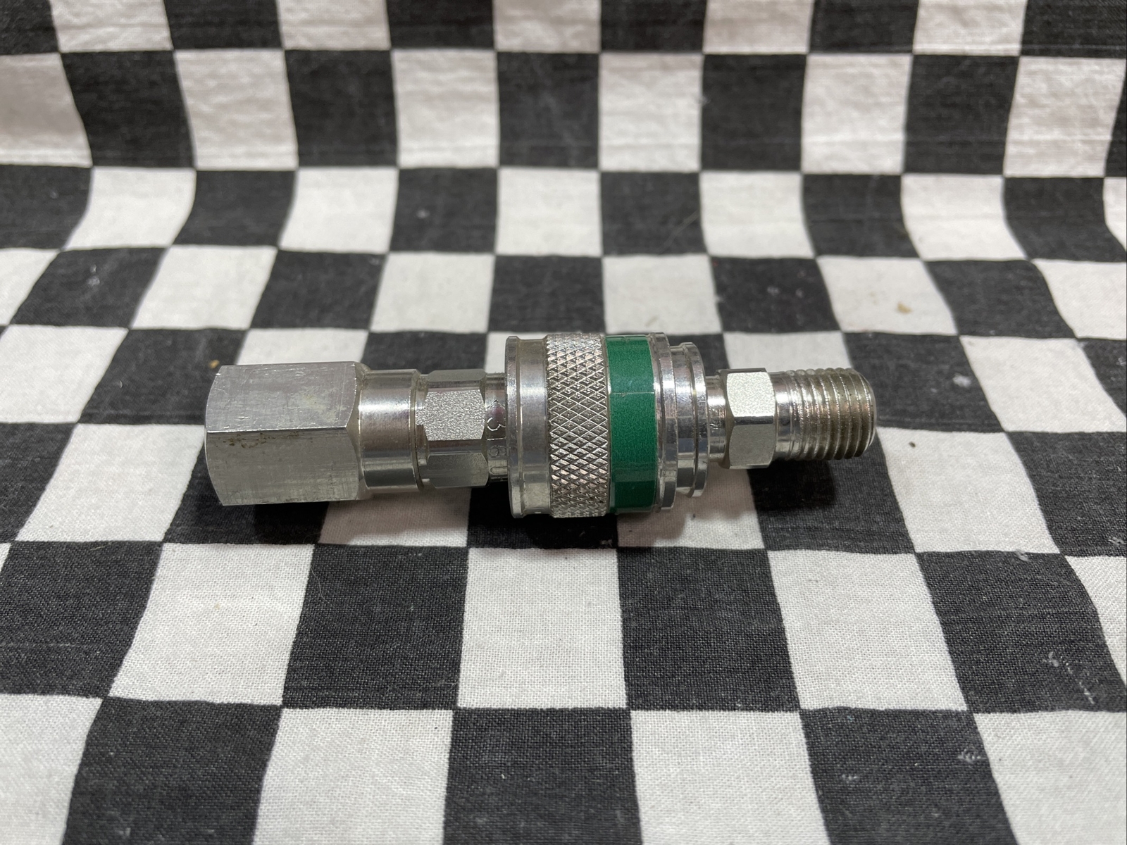 SWAGELOK Quick Connect SS-QC4-S-400K3 & SS-QC4-B-4PFK3 & SS-QC4-D-4PMK3 #N24R