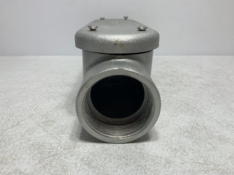 T&B BC8-TB Mogul Conduit Body 3″ Iron C Style