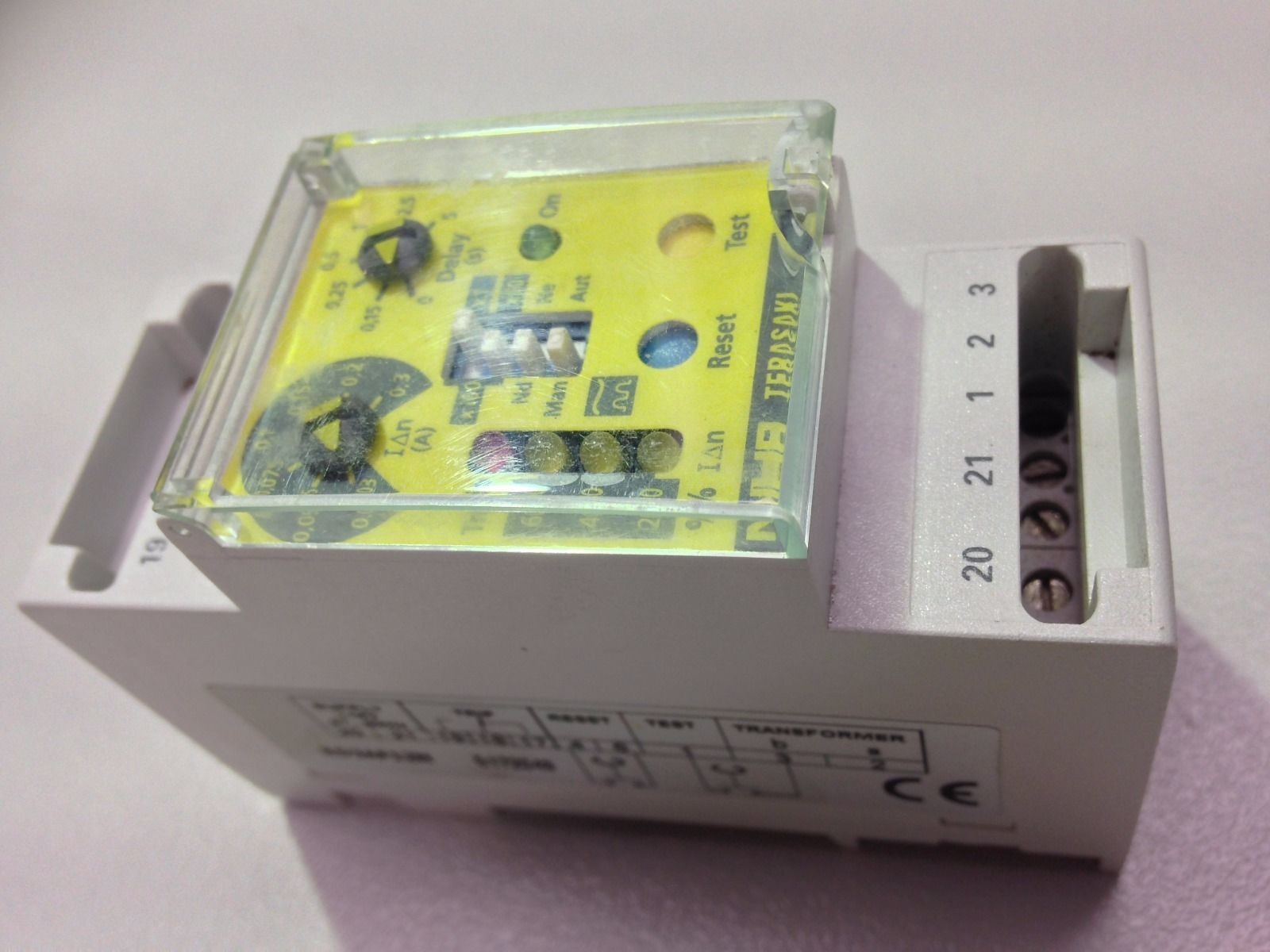 NHP Terasaki RD3AF12N Earth Leakage Relay Delta Din 2 Pole A115V 0,03-30A RD3A