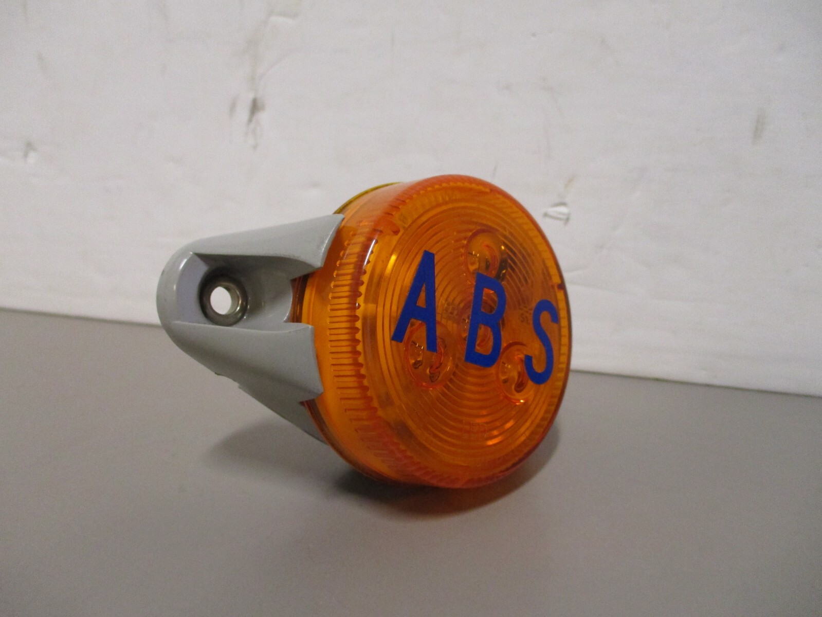 OPT MCL57AB ABS Active Light with Mount Amber 2-1/2″ LED Lamp 2-Wire