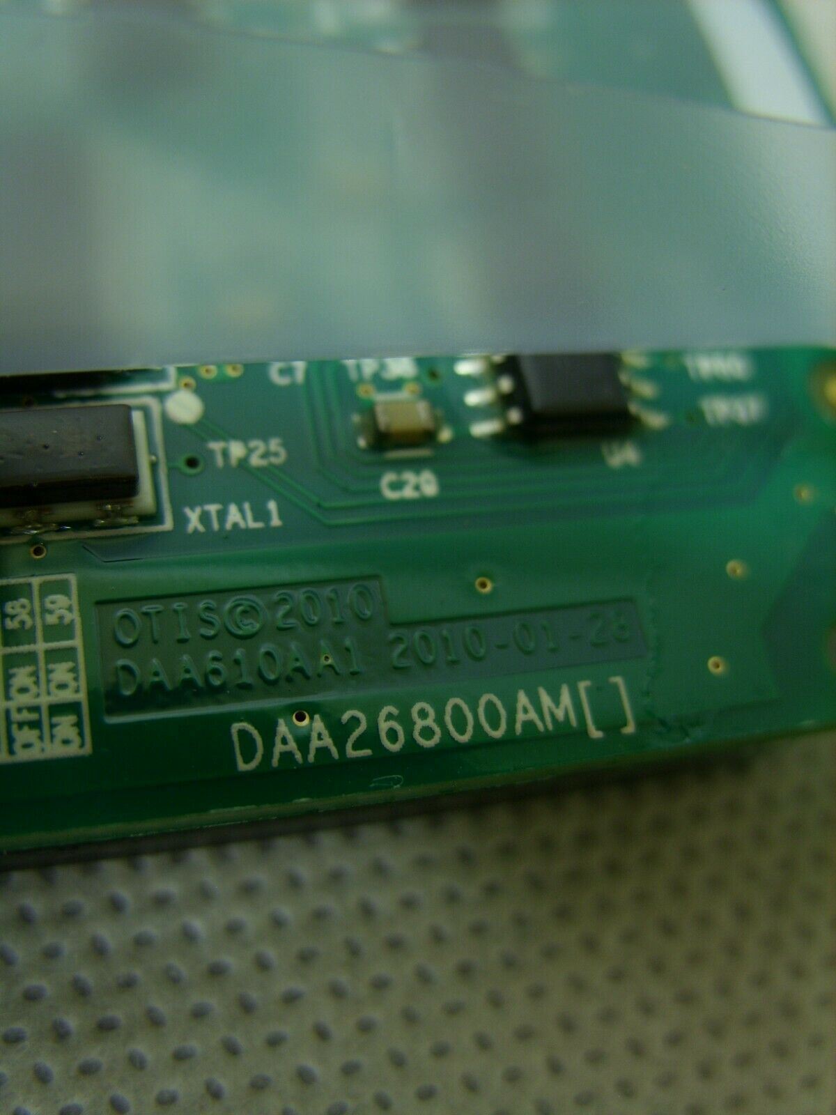 Otis Elevator – LCD Call Display Screen Module – DAA610AA1 / DAA26800AM – NOS