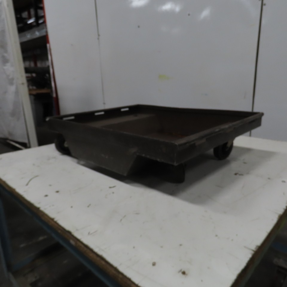 26-1/2″ x 21″ Mobile Cart Transport Warehouse Dolly 6-3/4″ H W/4 Swivel Casters