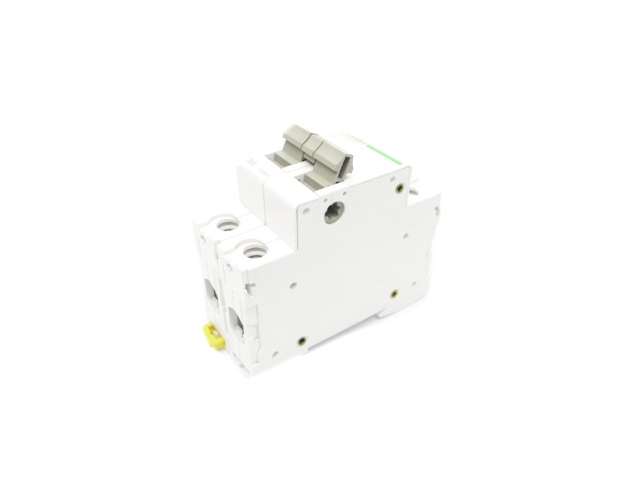 SCHNEIDER ELECTRIC A9S60263 415V 63A NSNP
