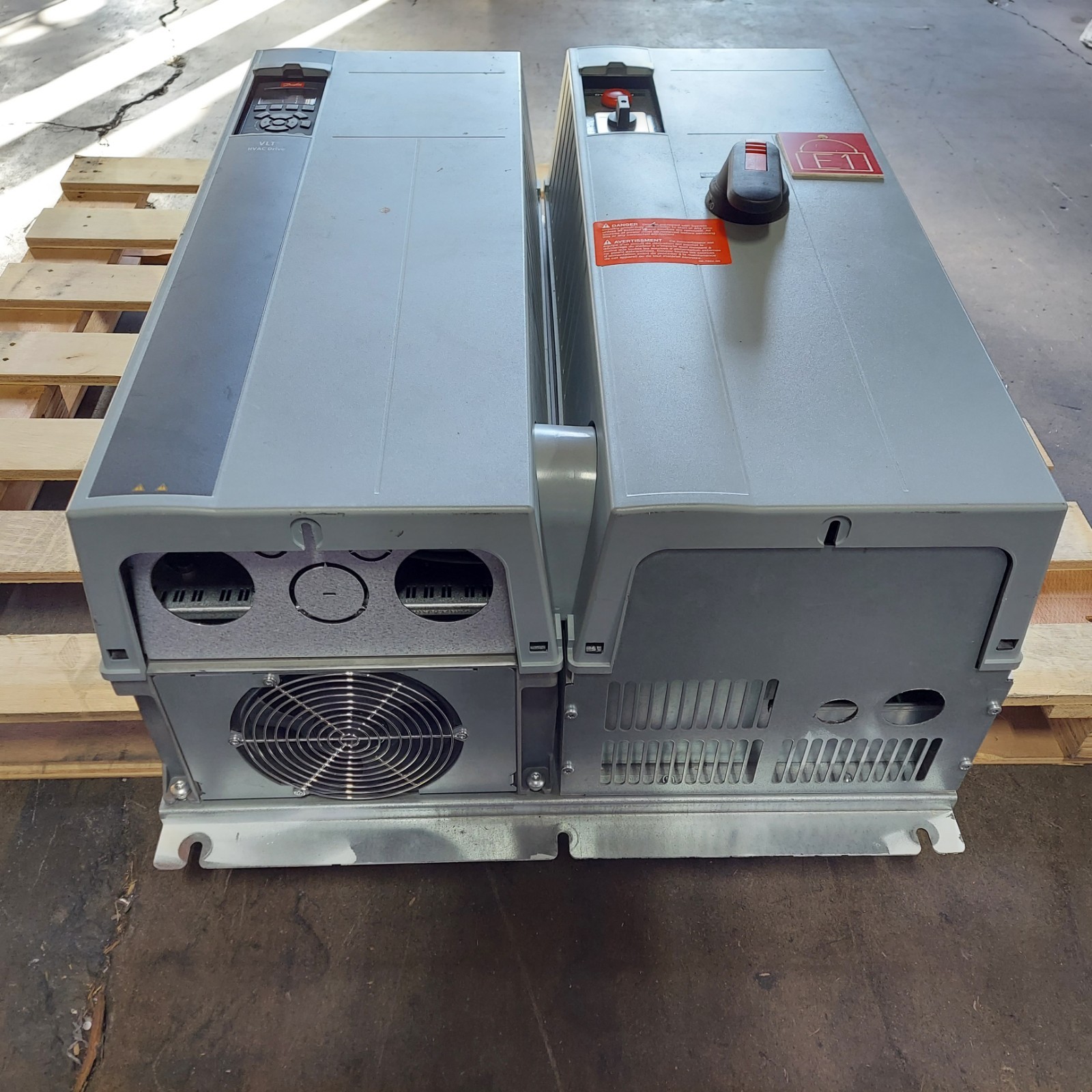 DANFOSS VLT 37KW 50 HP 50HP HVAC DRIVE 131F0594 13835H072