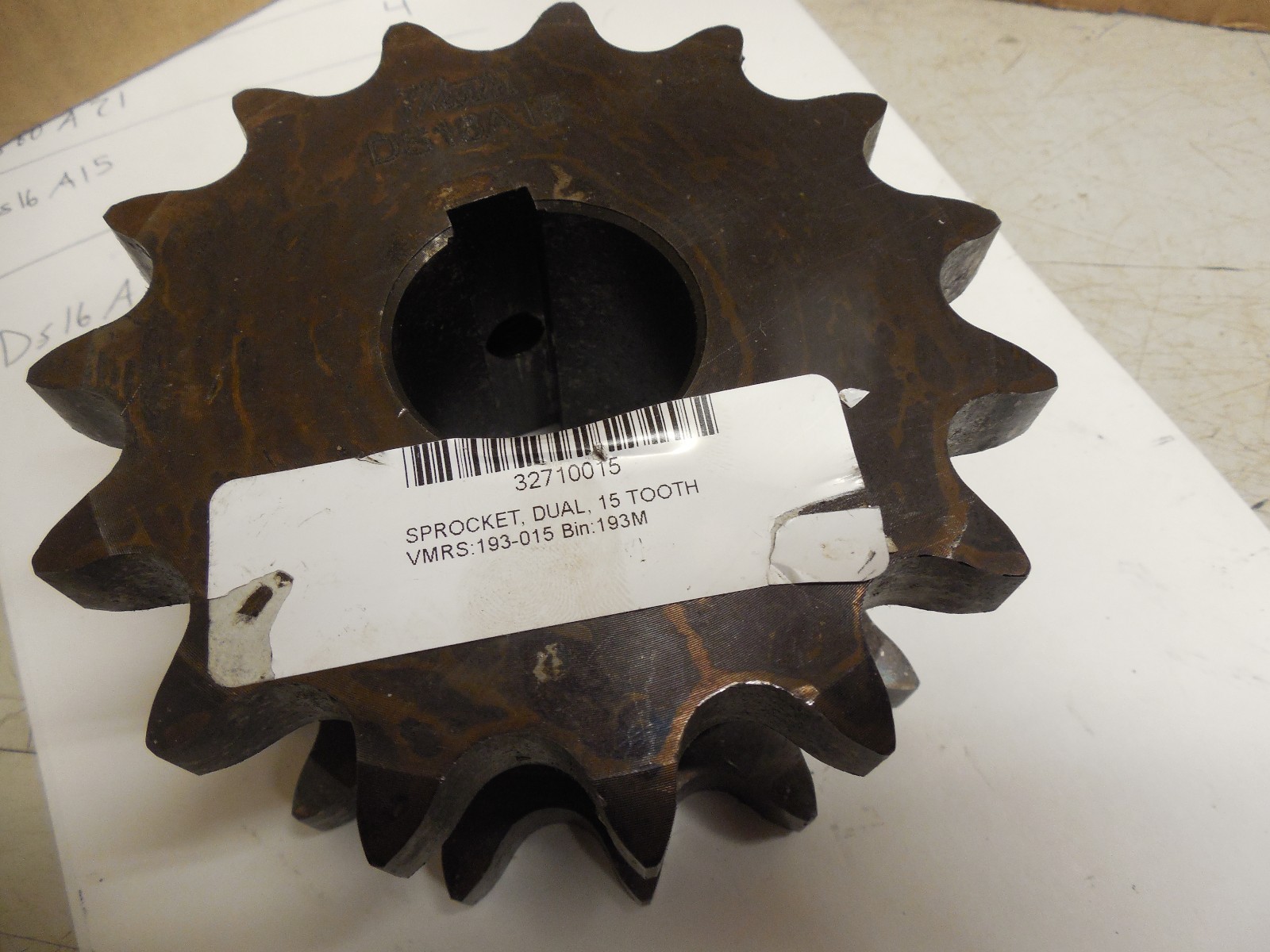 MARTIN SPROCKET DS16A15 DOUBLE SINGLE 1-9/16″ BORE 15/32″ KEYWAY 15 TEETH