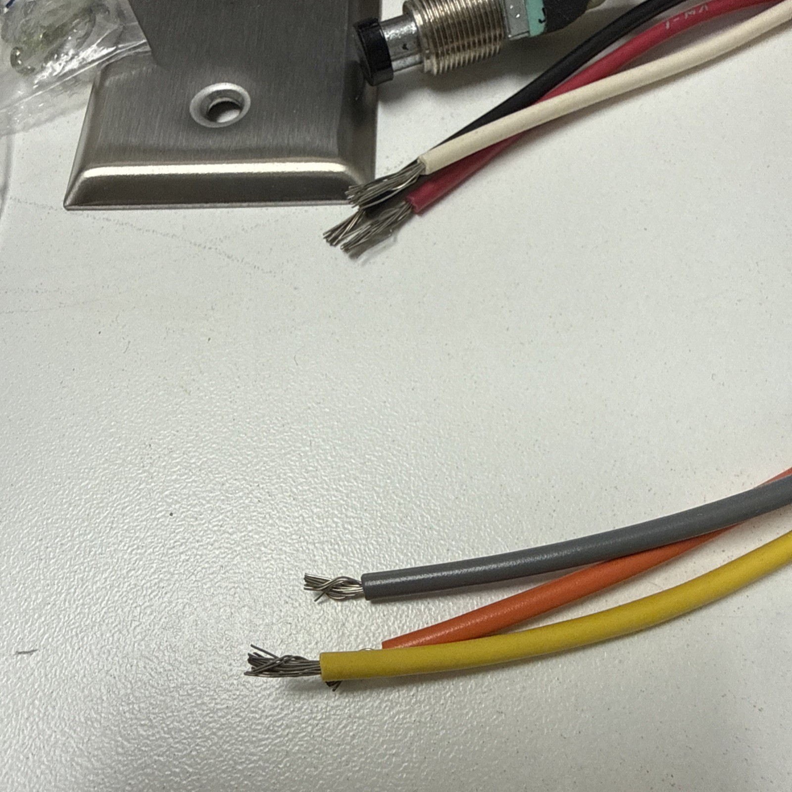 Dortronics 5141-15 Key Switch SPDT Momentary action