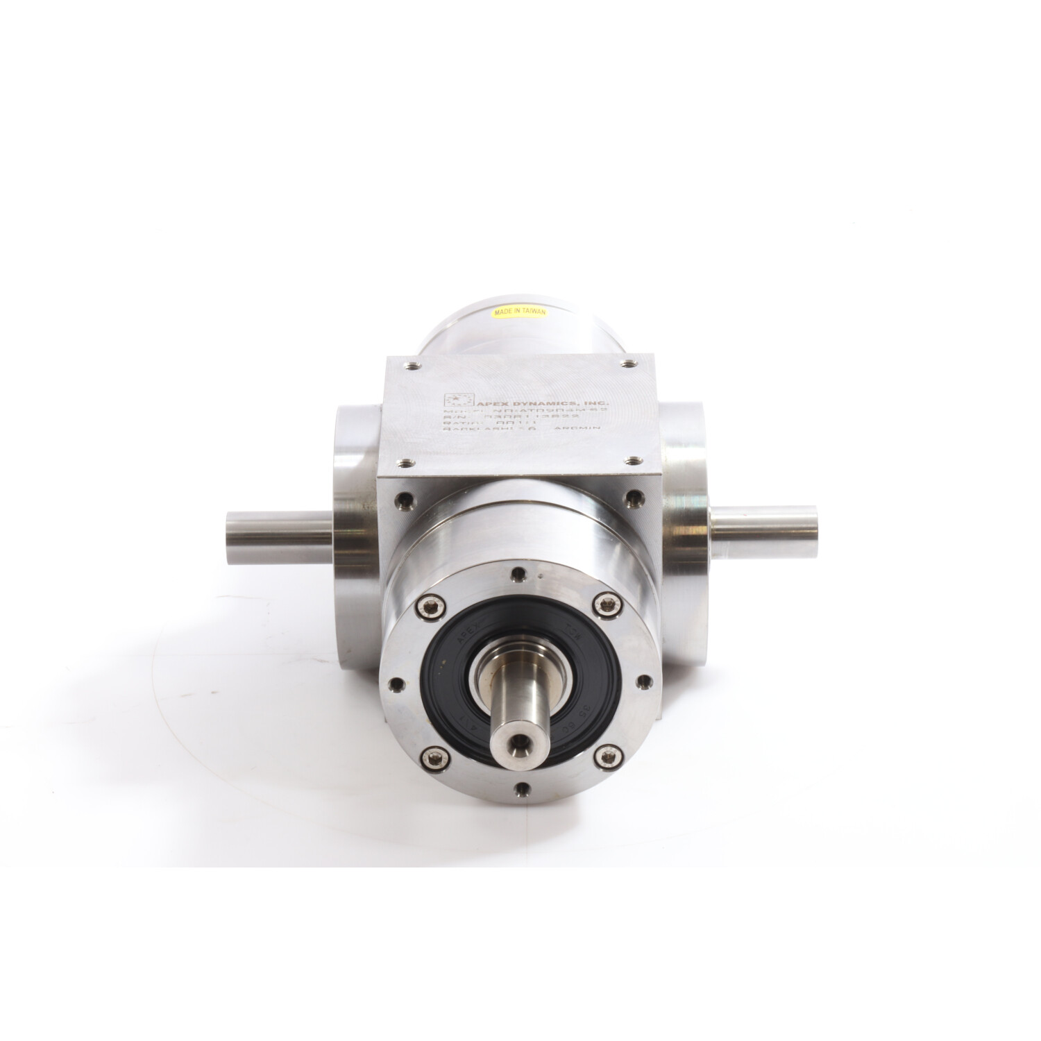 Apex Dynamics Inc AT090-4M-001-S2 Spiral Bevel Gearbox I=1 NEW NFP