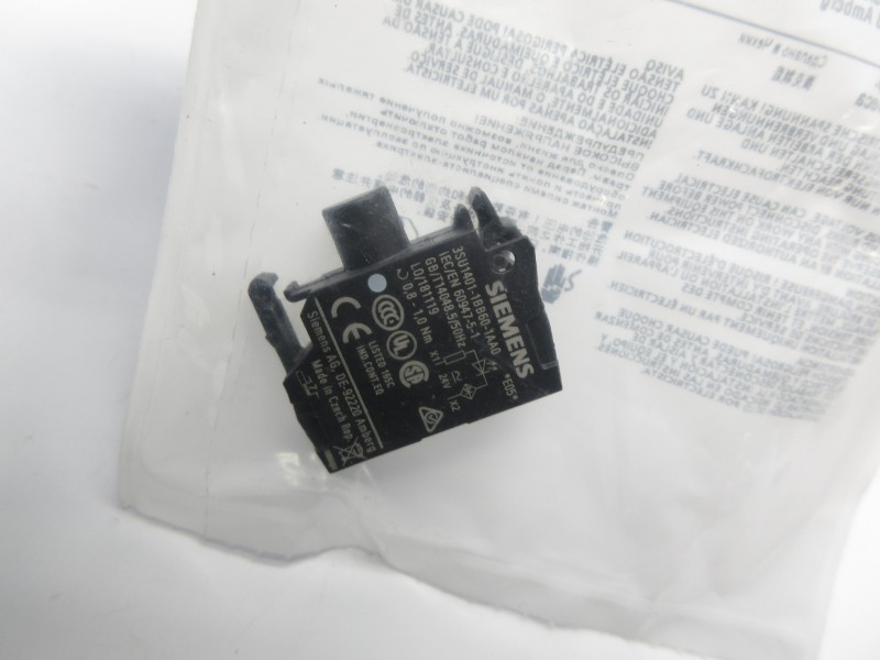 SIEMENS 3SU1401-1BB60-1AA0 24VAC/DC NSMP