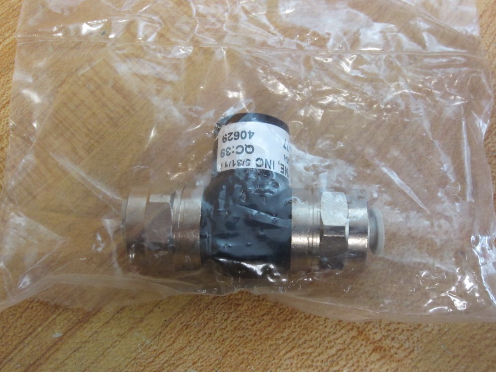 Pneumadyne SV11-125-77 Shuttle Valve SV1112577
