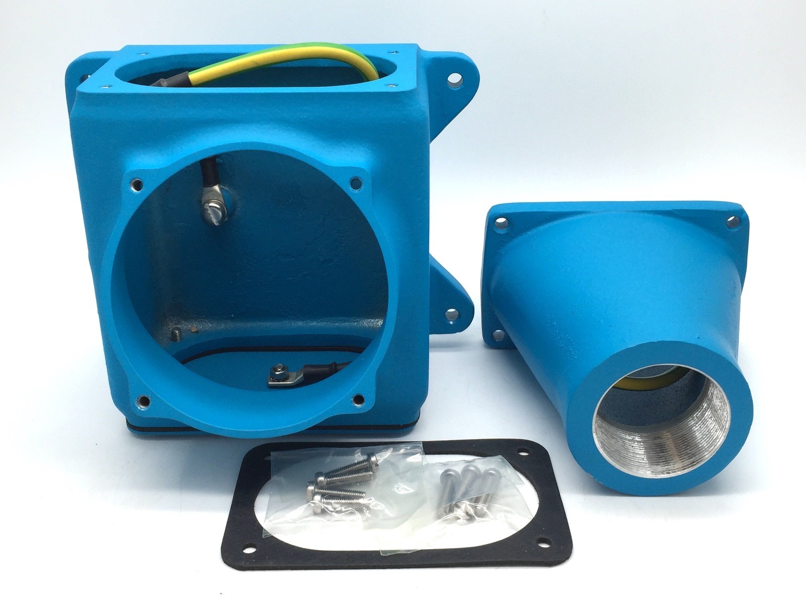 Marechal 399A053 Wall Box Metal Blue 20 Deg Series DS9 399000002390