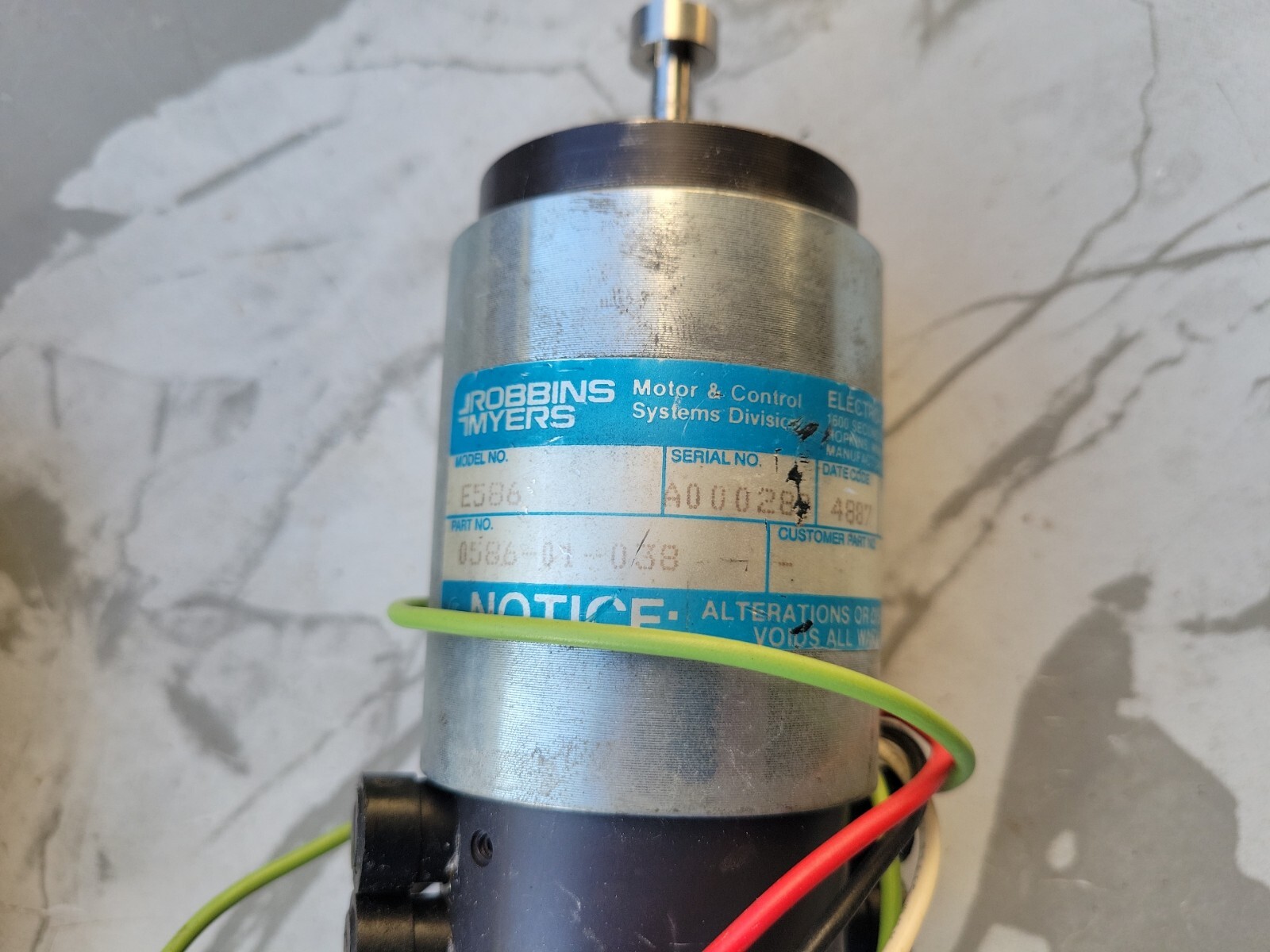 (2) ROBBINS & MYERS ELECTRO-CRAFT SERVO PRODUCTS E586 0586-01-038