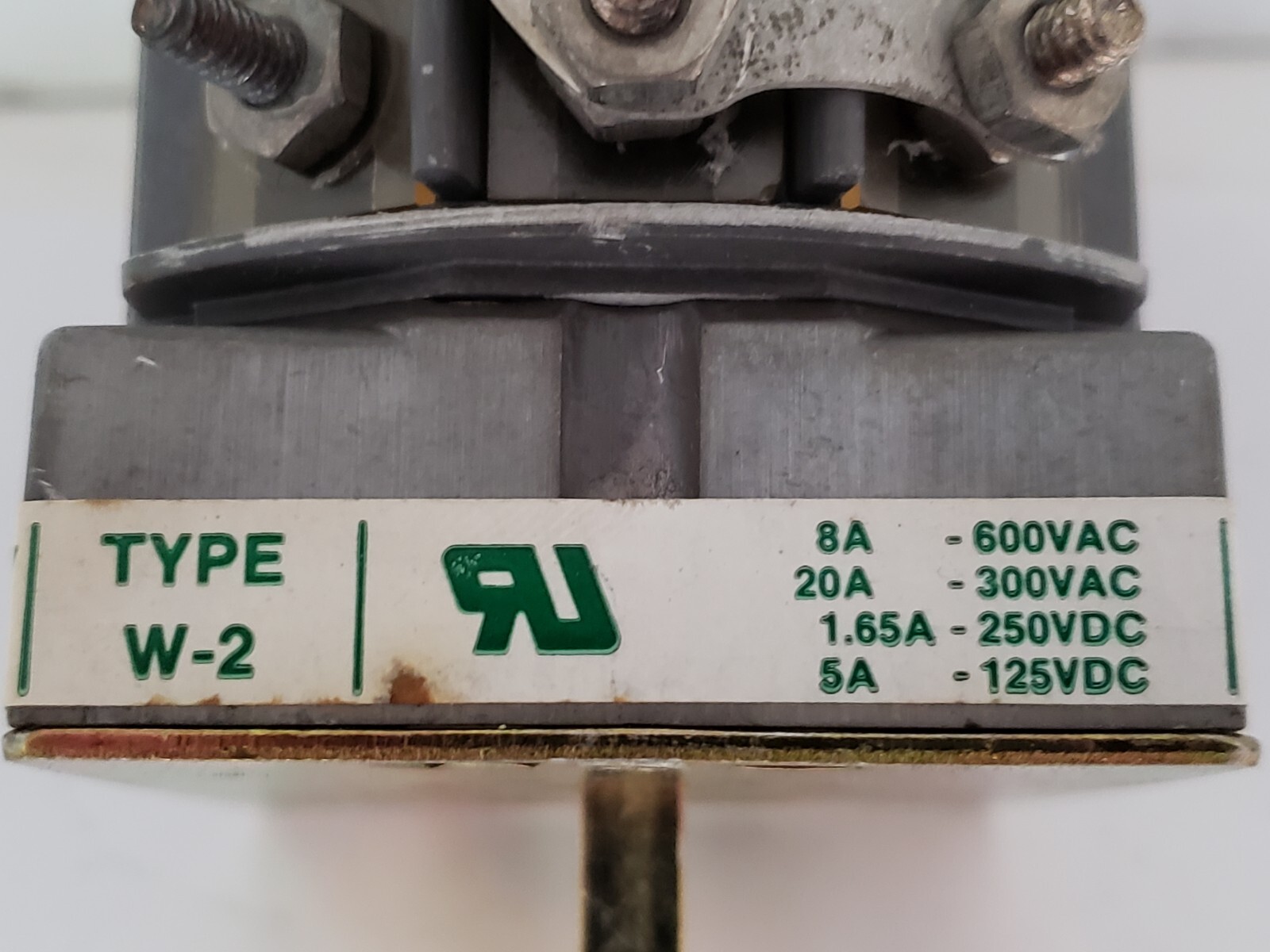 ELECTROSWTICH 505A704G01 ROTARY SWITCH 600V AC NIB