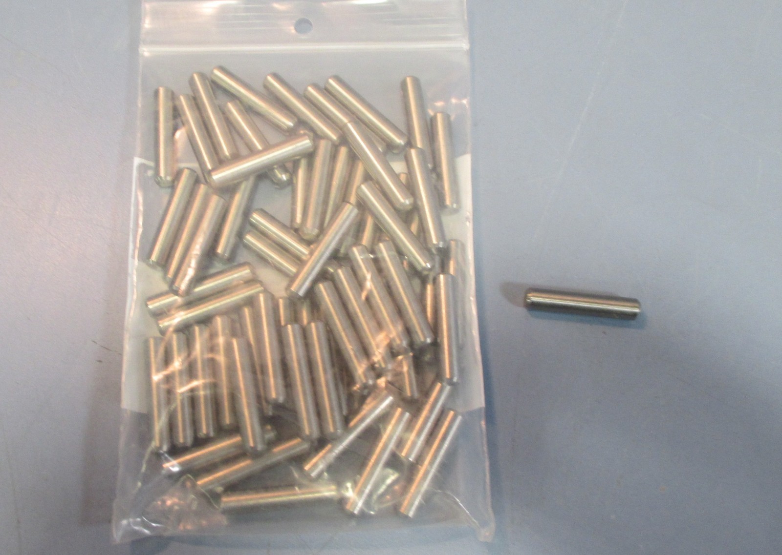 Packaging Technolgies FP-C3-1321 Steel Dowel Pins 1.25″ Long .25″ OD lot of 58