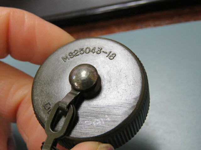 Fujikura DMS25043-18DK Qty of 6 per Lot Dust Cap for Receptacle Olive Drab Chro