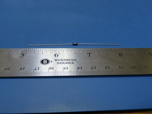 VISHAY RLR05C5100GSB14 Qty of 67 per Lot Res Metal Film 510 Ohm 2% 0.125W(1/8W)