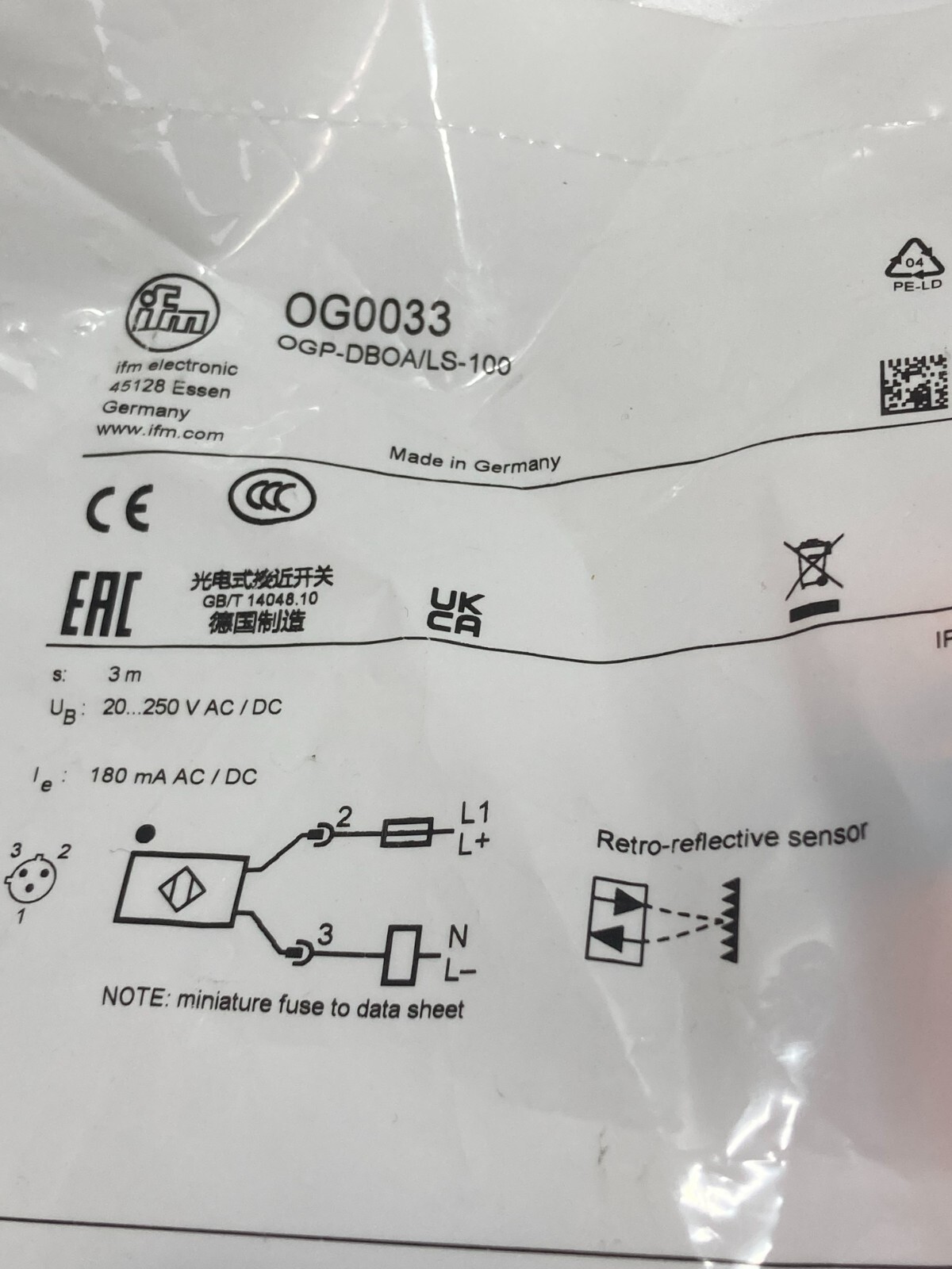 IFM OGP-DBOA/LS-100 (OG0033) RETRO REFLECTIVE SENSOR 3M 20-250VAC 45-65HZ NIB