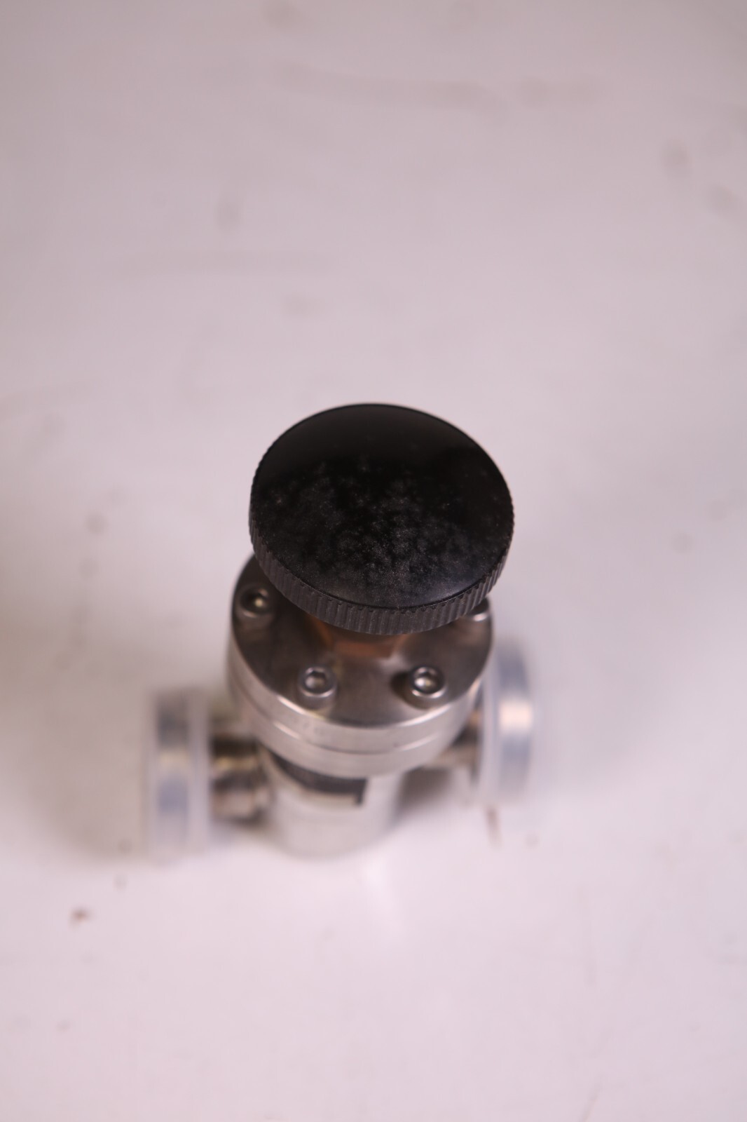MDC Vacuum Products IV-075m Valve New, Old Stock