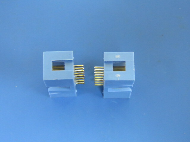 THOMAS AND BETTS 609-1027 Qty of 14 per Lot Conn Shrouded Header HDR 10 POS 2.5