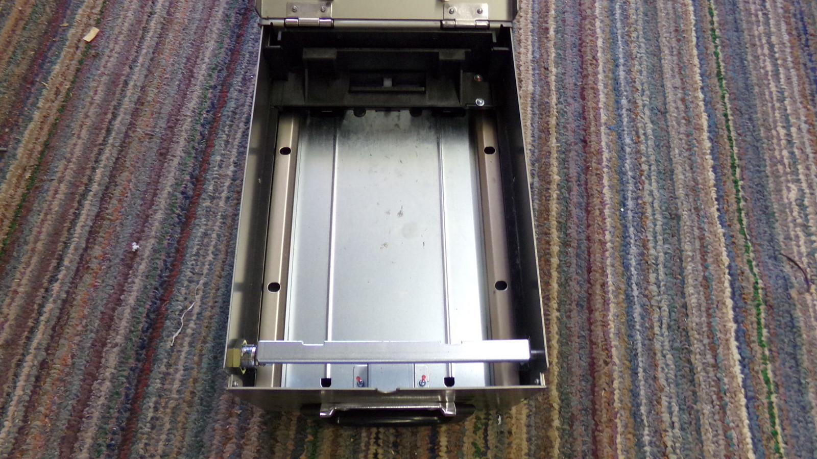 Cash Machine Money Cassette C5T-1100 No Key *FREE SHIPPING*