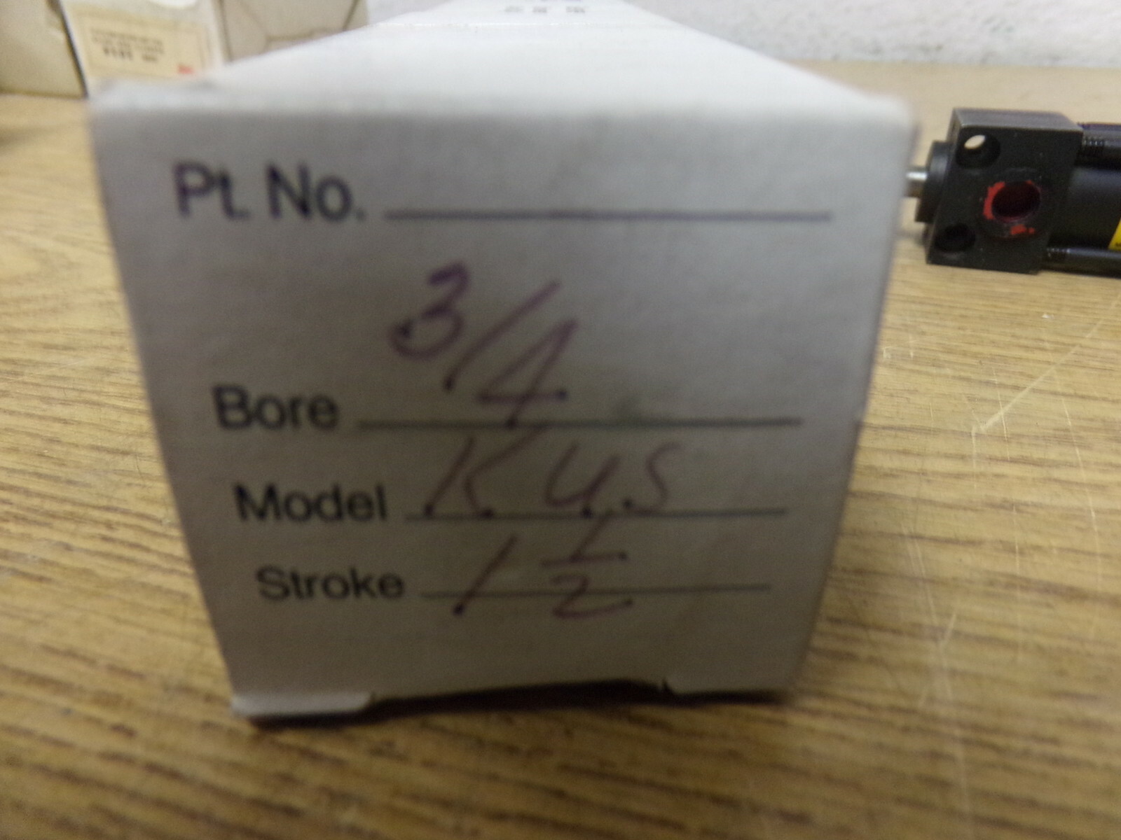 NEW Parker Series S Universal Midget Air Cylinder KUS .75×1.50 *FREE SHIPPING*