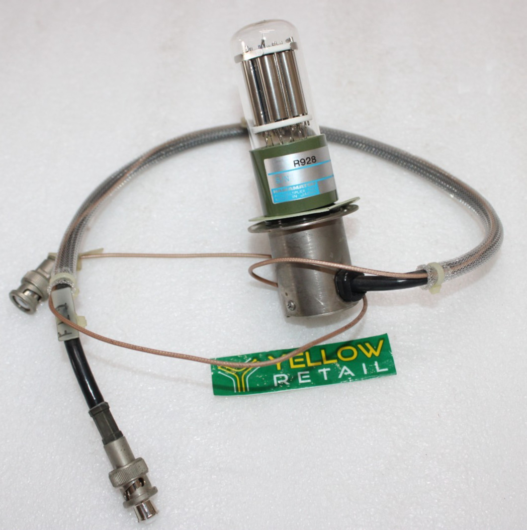HAMAMATSU R928 PHOTOMULTIPLIER TUBE