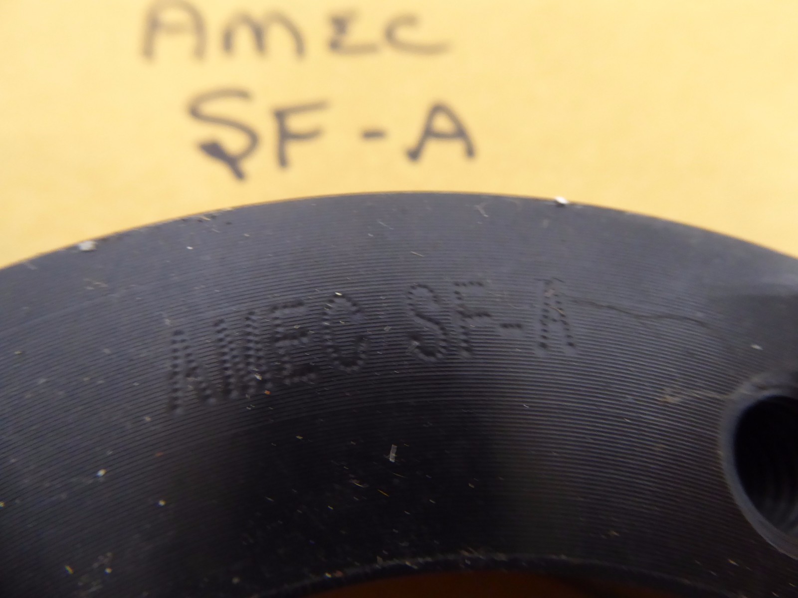 Amec SF-A Hub Round 5″ X 4 1/8″ X 1 1/4″