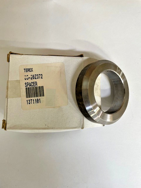 TEREX 05-20Z372 SPACER NEW OLD STOCK