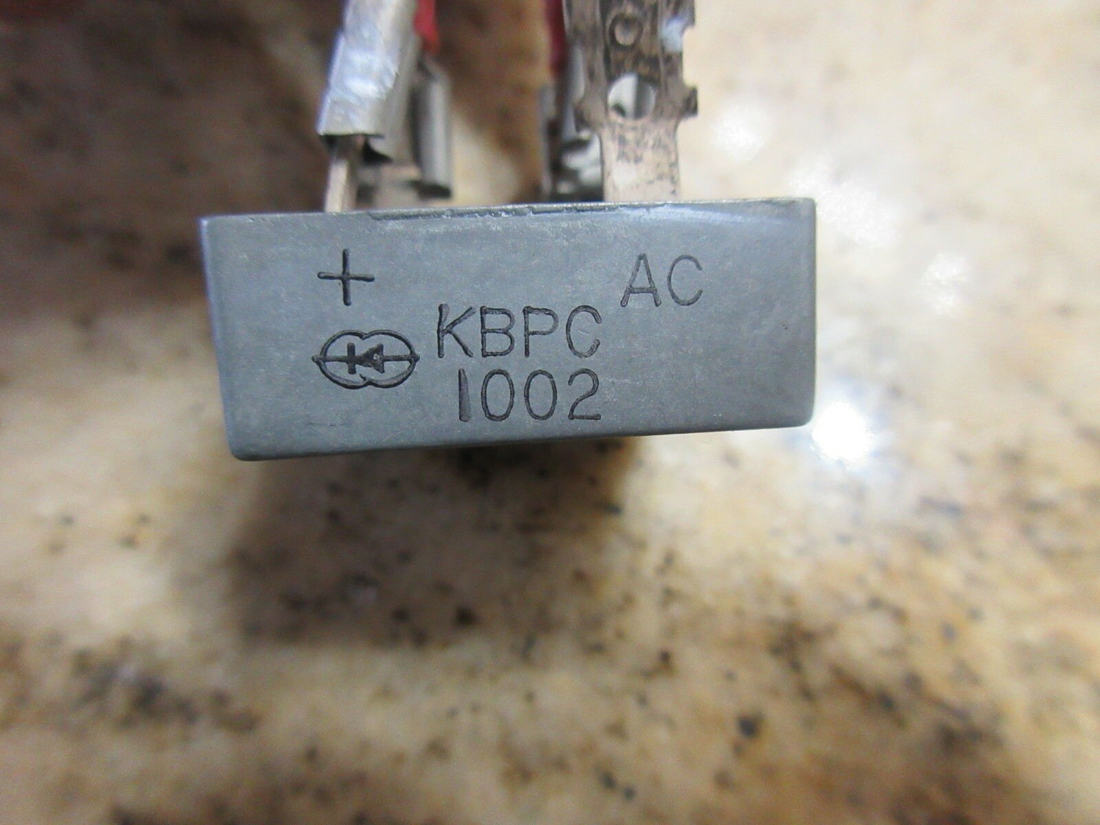 SUPERMAX YCI YCM-2 HK CNC VERTICAL MILL HK FUSE KBPC 1002 BRIDGE RECTIFIER