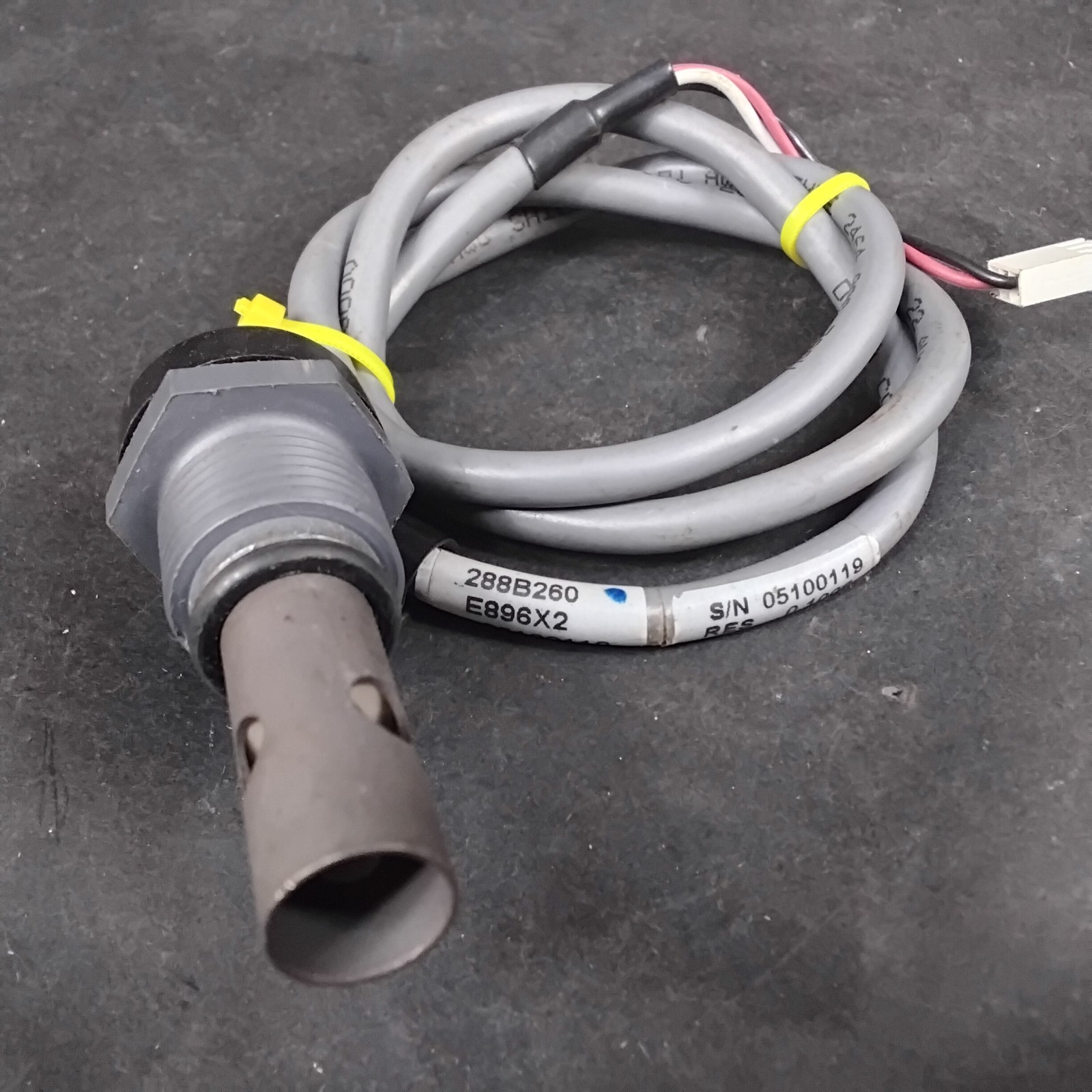 05100119 PRESSURE SENSOR ($10 OBO)