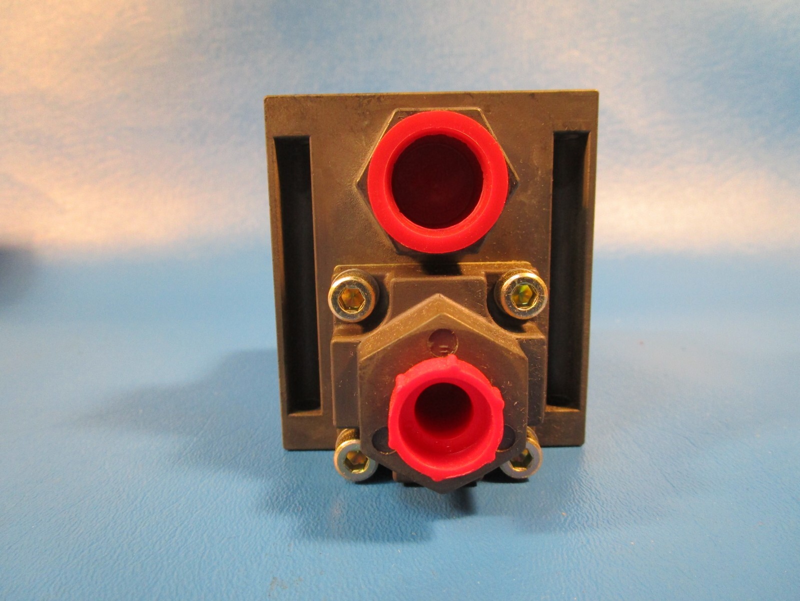 ITT Neo-Dyn 140P12C3 ADJ. Pressure Switch
