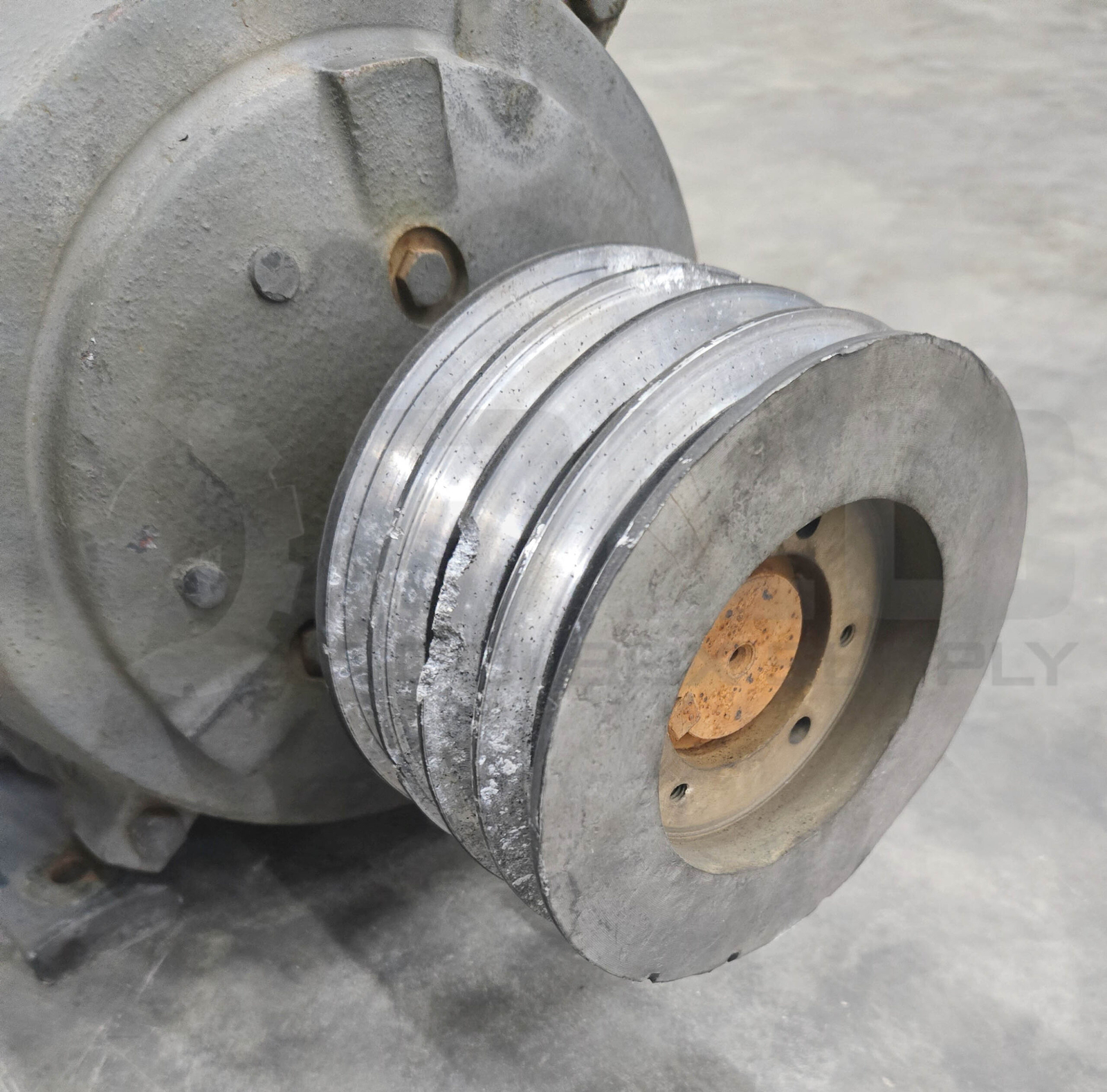 EMERSON HVW15E2B-C MOTOR 15HP 1770RPM 230/460V; 6207-2RS-J/C3 FR: 254T
