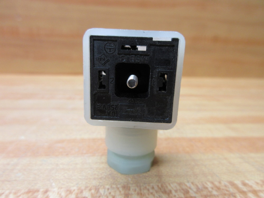 Canfield Connector P5107-1651000 Solenoid Valve Connector