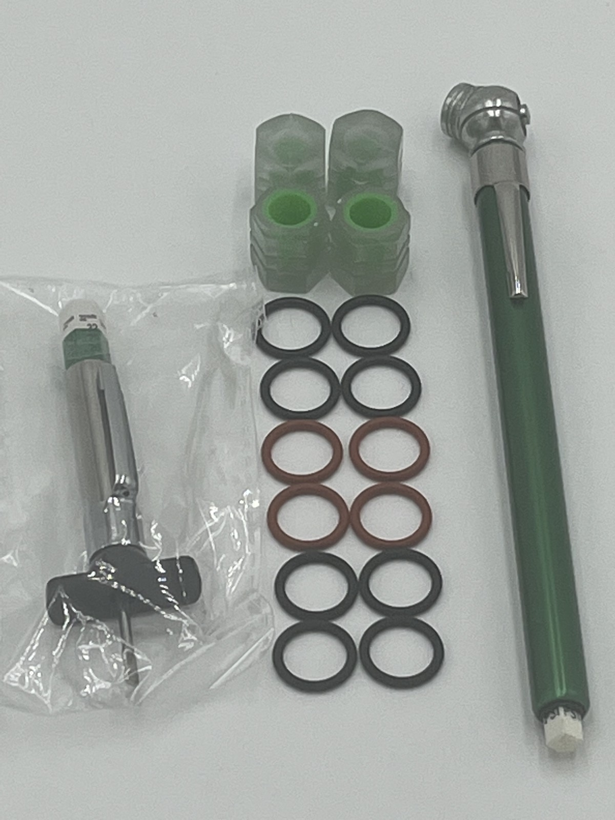 12pk orings +4 caps, tread depth, air gauge compatible for Harley Davidson 11105