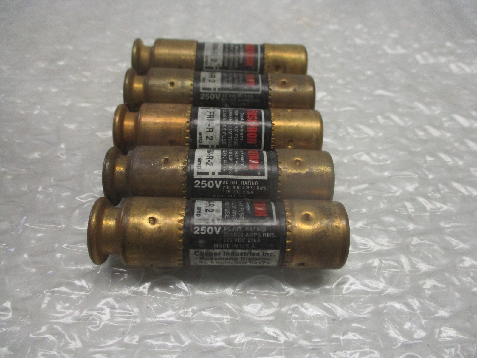 FUSETRON FRN-R-2 FUSE BLACK LOT OF 5 NSNP