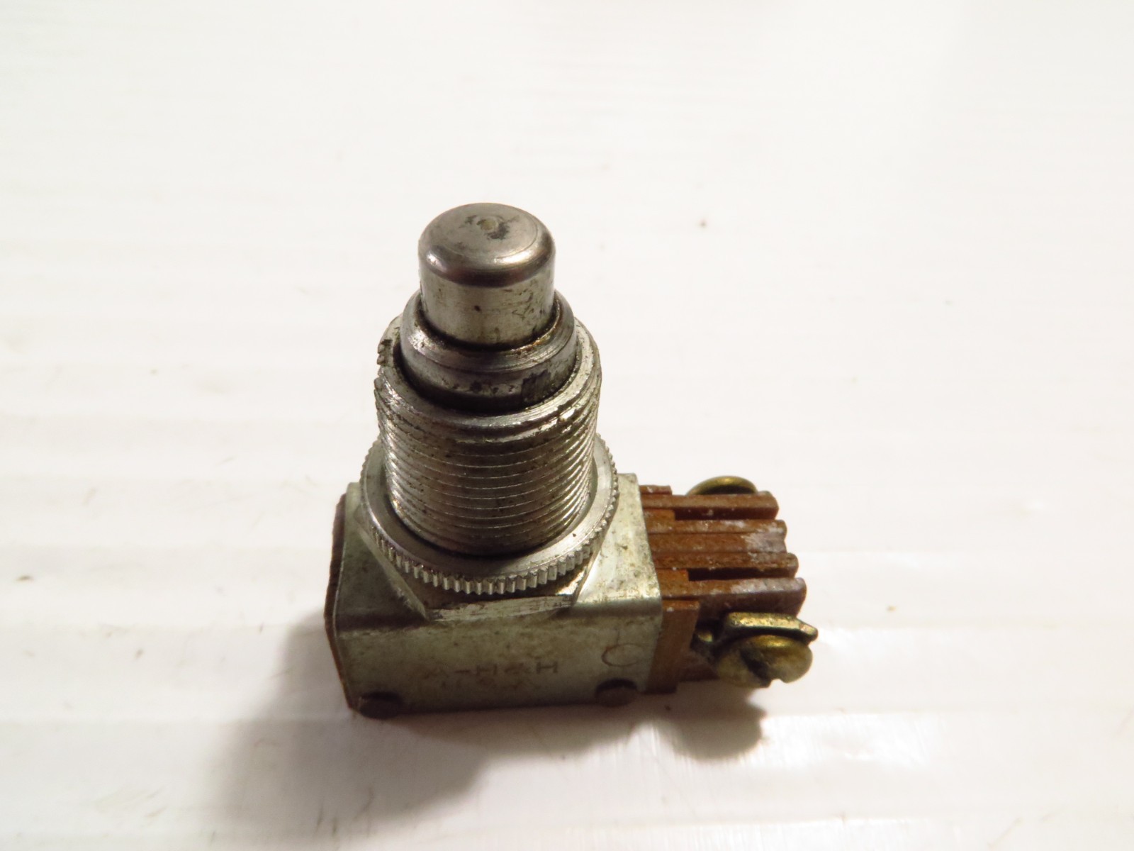 Arrow H&H 3391 Push Button Switch, Used, Guaranteed 100% works