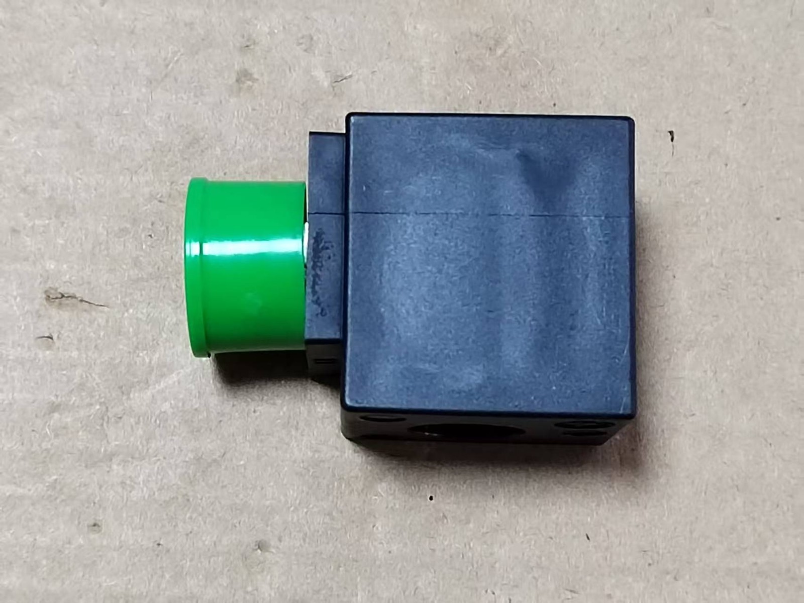 1X BDV08230AY 230V solenoid valve coil Fast Delivery