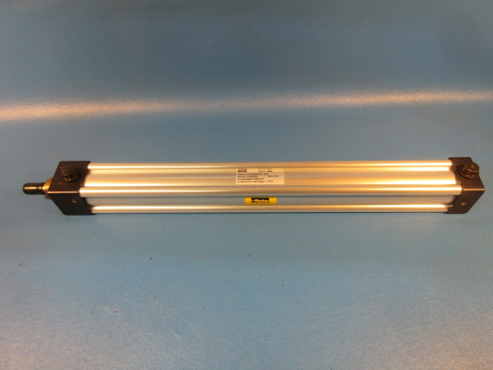 Parker CF2MAUS18AC, Ser 2MA 1.5, 1-1/2 Bore, 16″ Stroke 01.50 CF2MAUS18AC 16.000