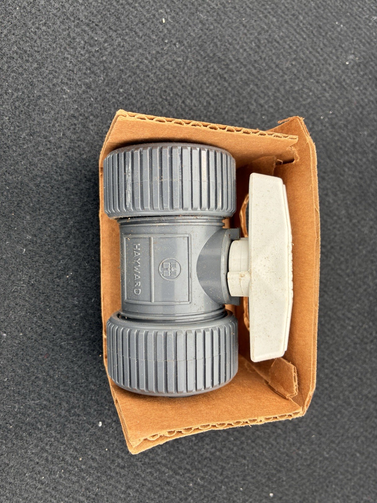 Hayward TB10037S Ball Valve 3/8″