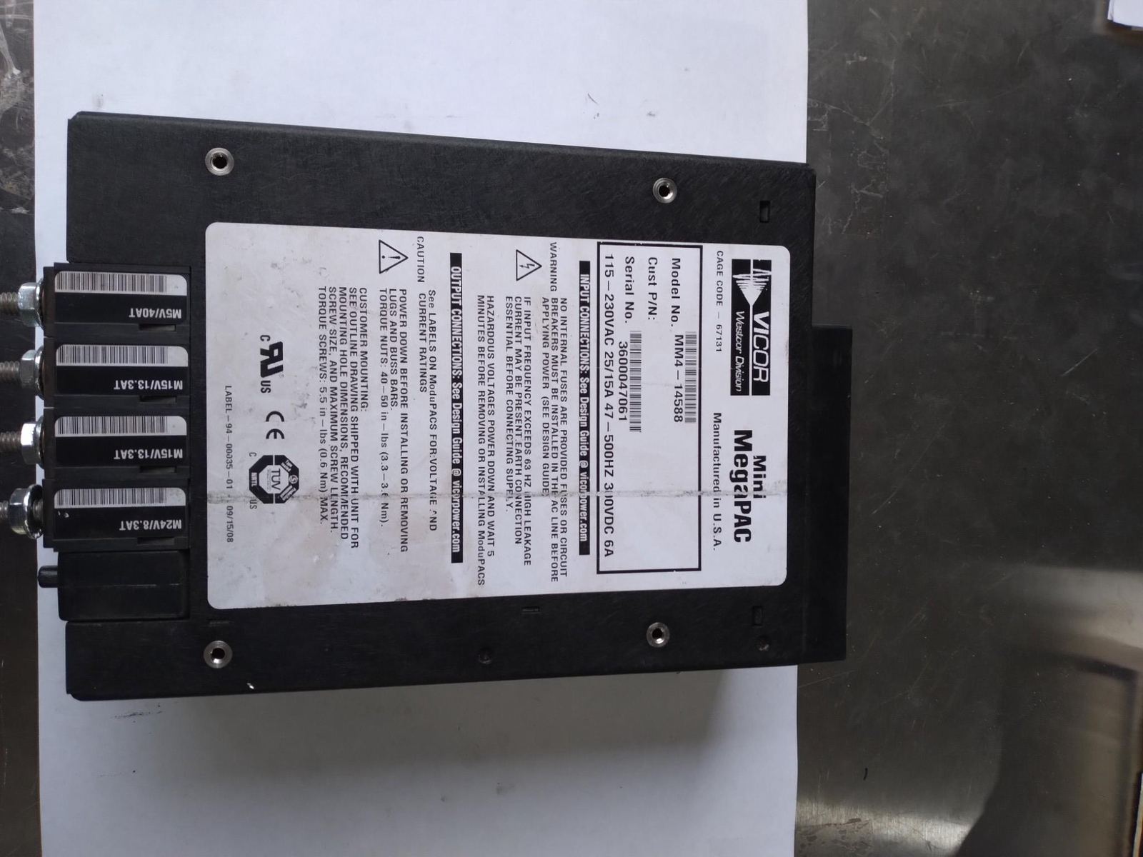 VICOR MINI MEGAPAC MM4-14588 115-230VAC 25/15A 47-500HZ