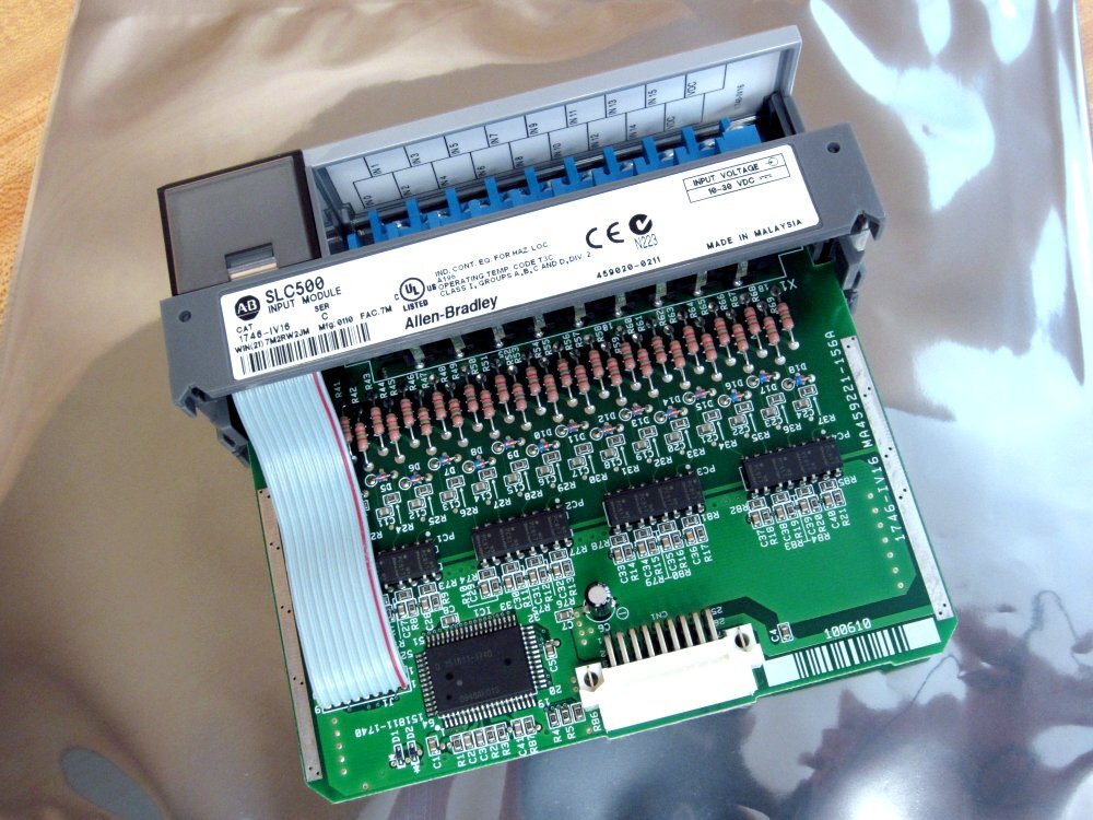 Allen Bradley 1746-IV16 Input Module 1746-1V16 Ser C