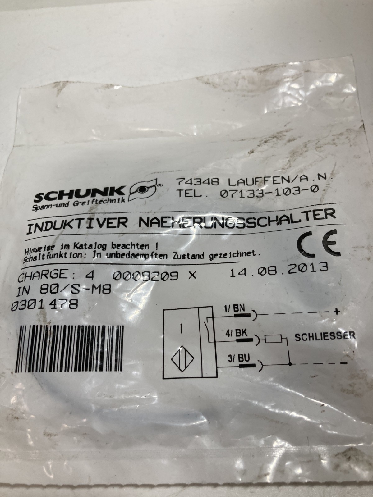 SCHUNK 74348 INDUCTIVE SENSOR 3 PIN MALE NIB