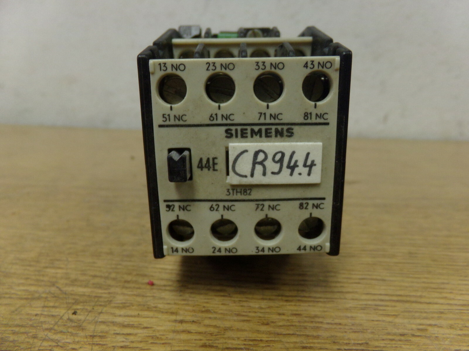 Siemens 3TH82 44-6BB4 Contactor *FREE SHIPPING*